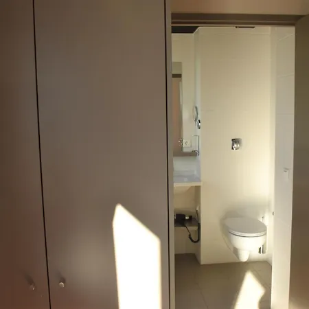 Standard 8 Appartement Saint-Cyr-au-Mont-d'Or